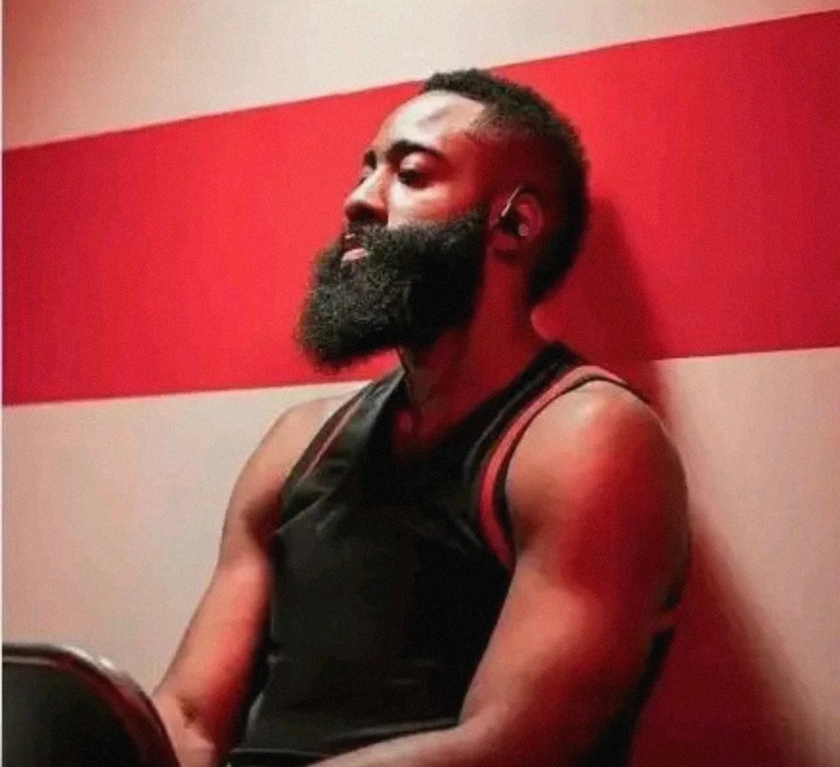 开云官方认证平台哈登连续三场比赛得分超过锐不可当，C9不断突破！的简单介绍