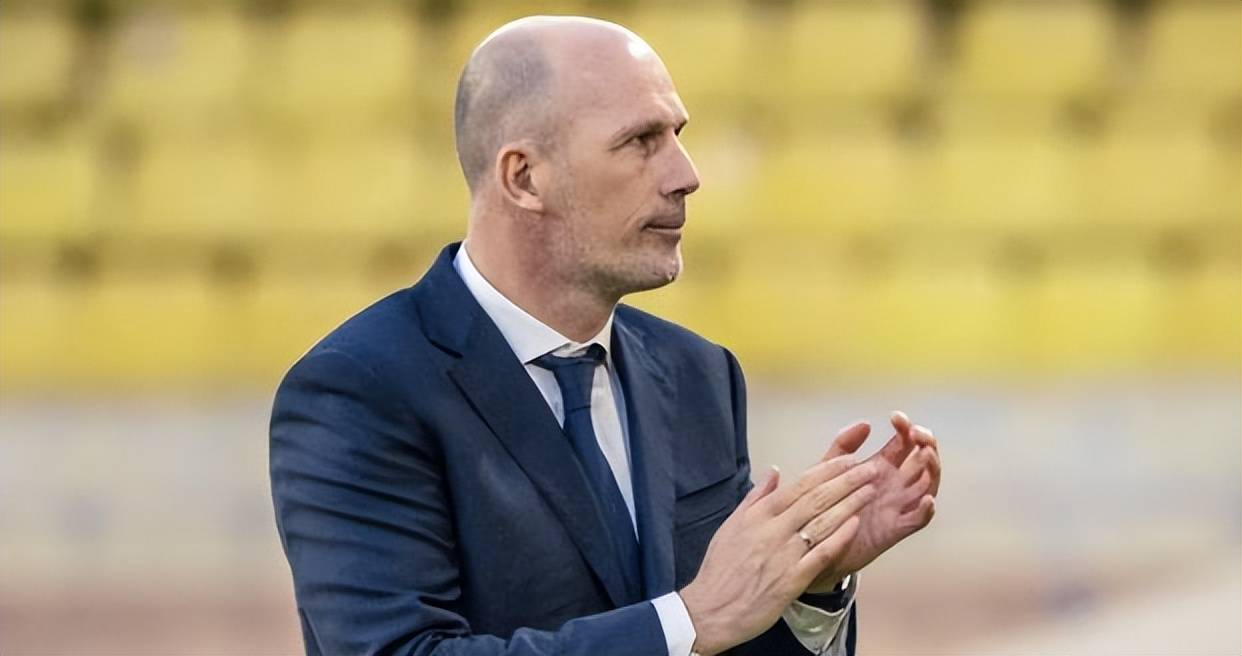 KAIYUN官方中心浙江稠州迎法甲关键赛，今夜临场应变，引发热议，资深球员宣示担当的简单介绍